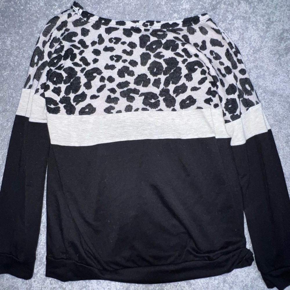 Leopard Print Long Sleeve Sweater
